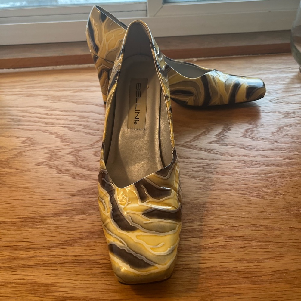 Bellini Patterned Heels - Picture 2 of 11
